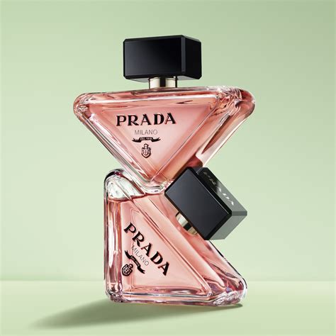 prada paradoxe purfume